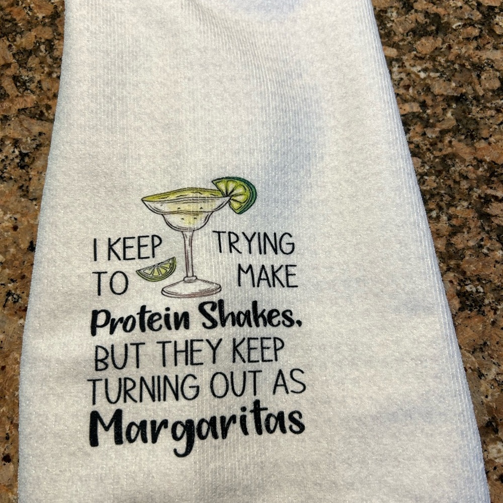 I Keep Trying to Make Protein Shakes - Funny Kitchen Towels